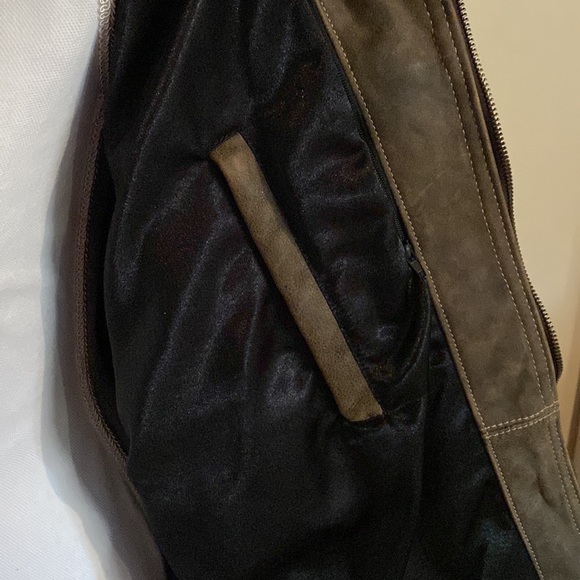 Red Robin 2017 Leather Jacket - never worn. See tags in NWOT. - Picture 7 of 11